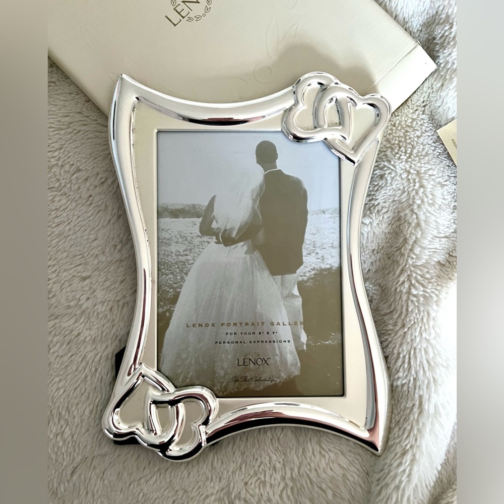 NWT Lenox Wedding Promises 5x7 Frame